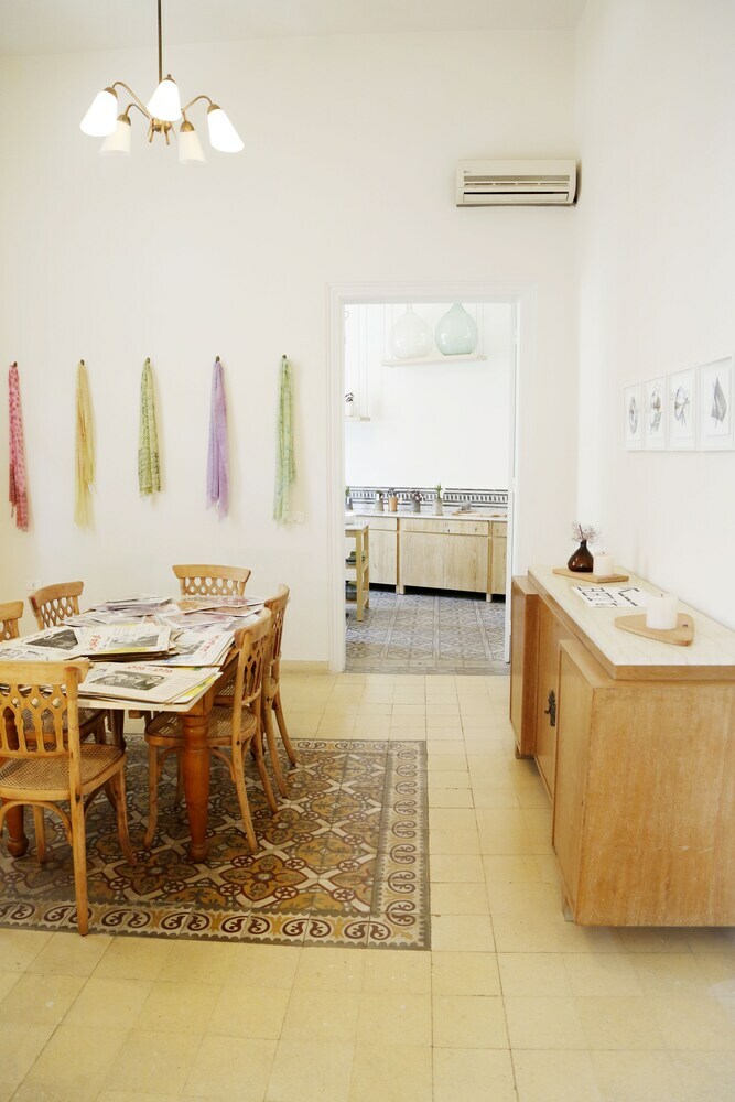 Hostal Beyt Mar Mikhael Guest House