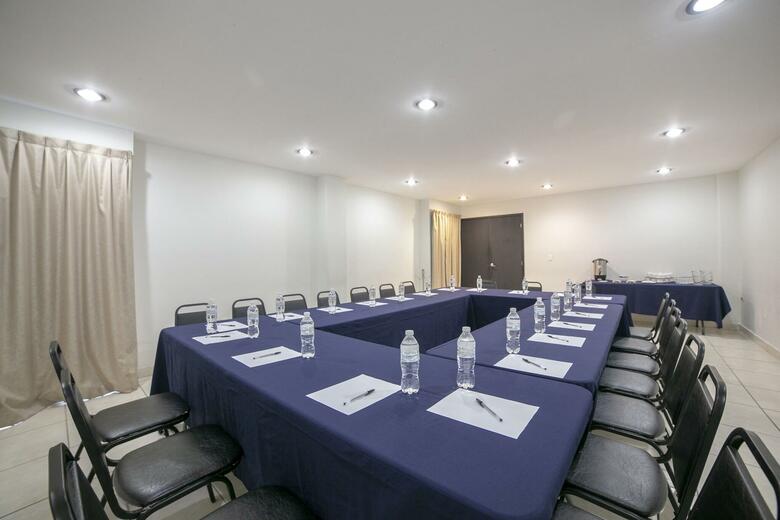Rs Suites Hotel