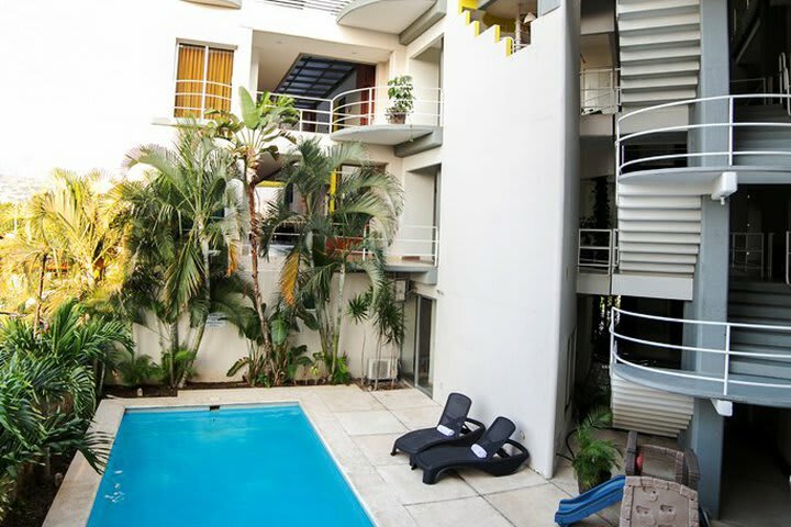 Rs Suites Hotel