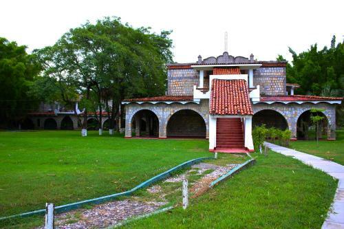 Hotel Spa Taninul