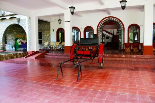 Hotel Spa Taninul