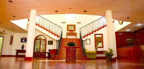 Hotel Spa Taninul