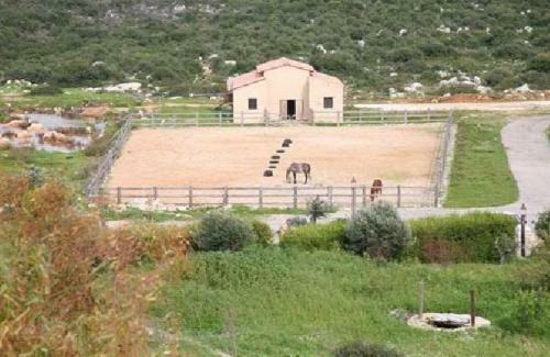 Hotel Batroun Village Club