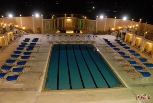Platinum Hotel