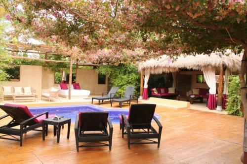 �l?h�tel- Edde Sands Hotel & Wellness Resort