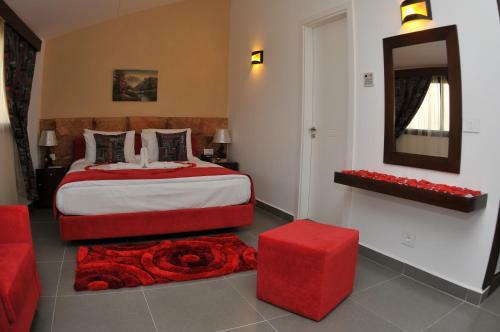 Monoberge Hotel