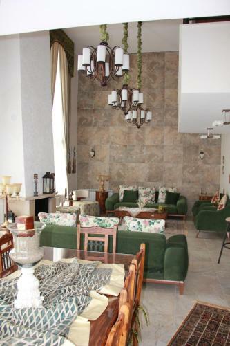 � Cedres Apartments