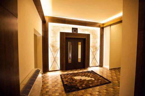 White Cedar Hotel &resort