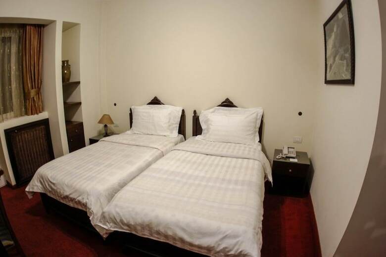 Quartier Suisse Hotel