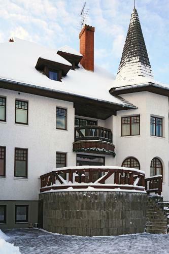 Rabbit Hotel