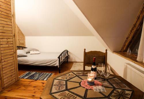 Hostal Viesu Nams Melnsils