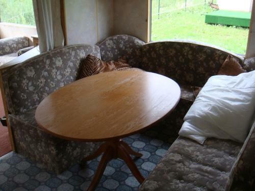 Hostal Guest House Kalnu P?poli
