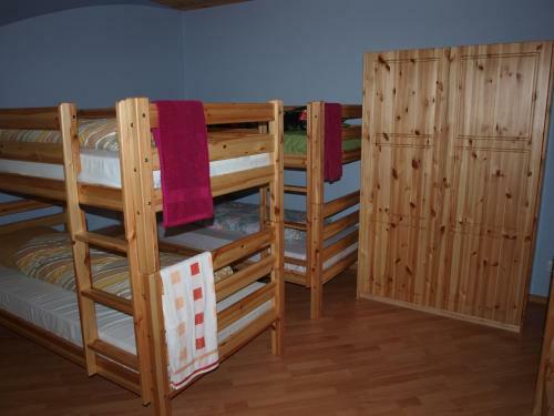 Hostal Guest House Kalnu P?poli