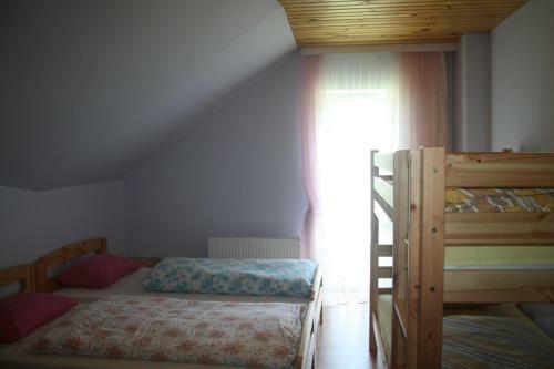 Hostal Guest House Kalnu P?poli
