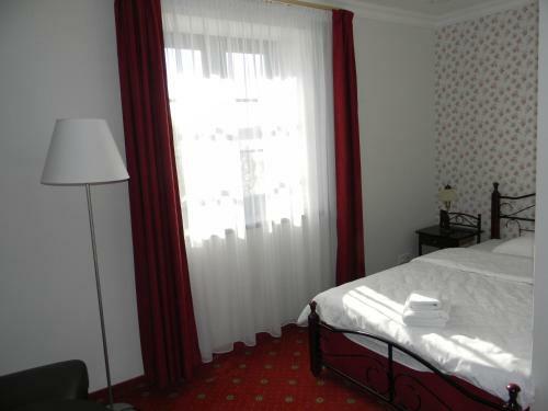 Hotel Rund?le