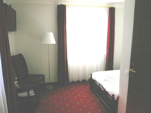 Hotel Rund?le