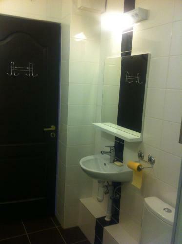 Hostal Guest House - Cafe Liepas