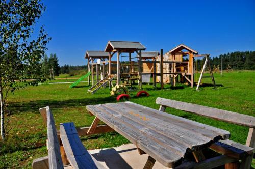 Hostal Guesthouse Leiputrija