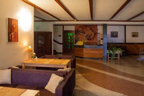 Hotel Motel Brencis