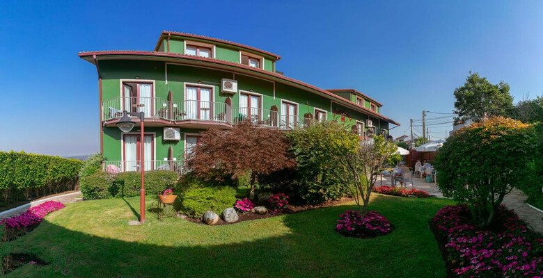 Hotel Lombi�a