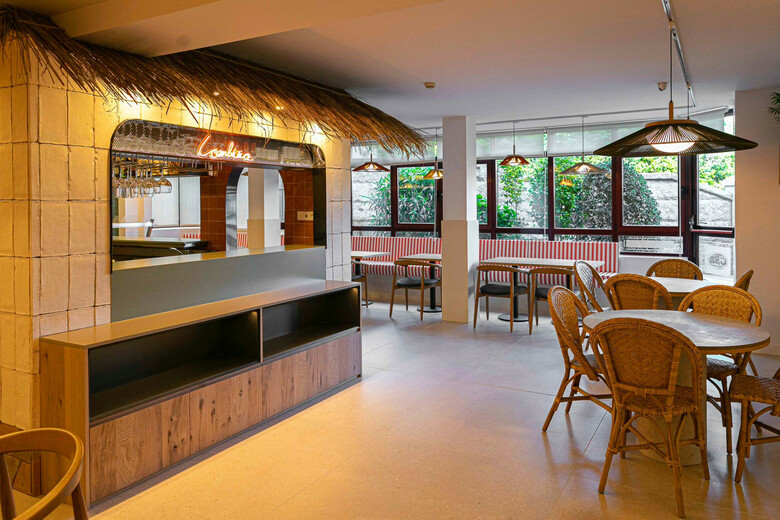 Hotel Lombi�a