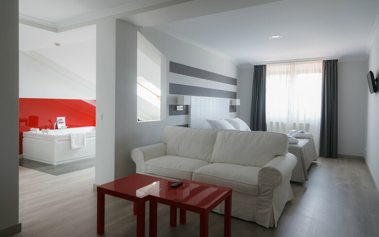 Hotel Lombi�a