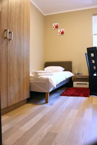 Motel Province