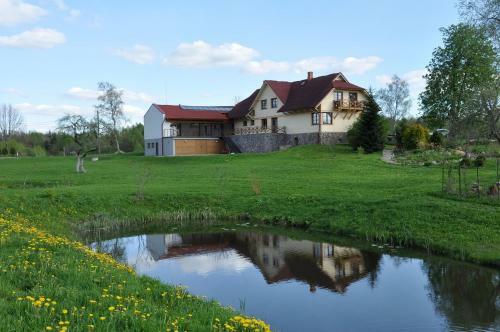Hostal Viesu Nams Bezdube?i