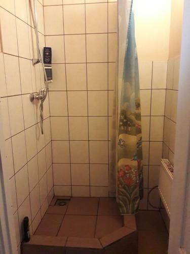 Hostal Viesu Nams Kadi?i