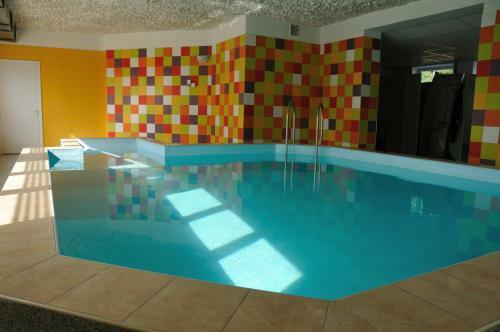 Posada Stren?i Guesthouse