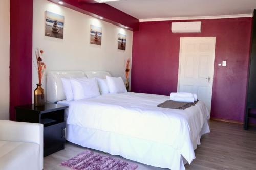 Hostal Joy Guest House Mabote