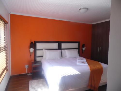 Hostal Qhanolla Guest House