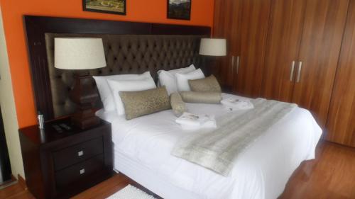 Hostal Qhanolla Guest House