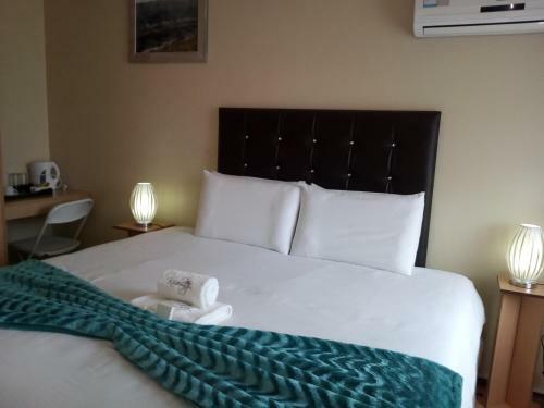 Hostal Kubung Guest House