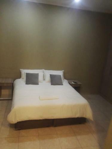 Hostal The Stone Guest House