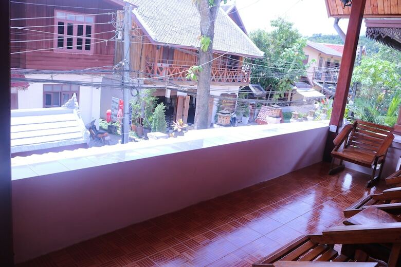 Hostal Apple 2 Guesthouse
