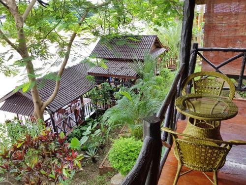 Hostal Thongbay Guesthouse