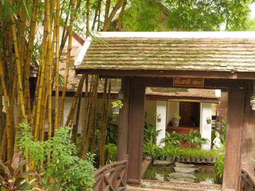 Hotel Santi Resort & Spa