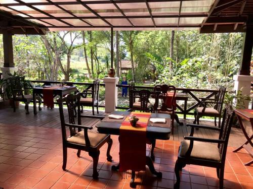 Hotel Santi Resort & Spa