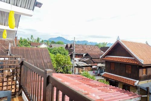 Hostal Frangipani Guesthouse