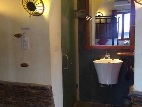 Hostal Chaluenxay Villa