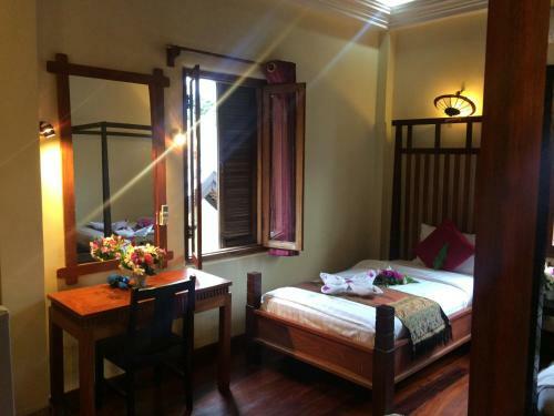Hostal Chaluenxay Villa