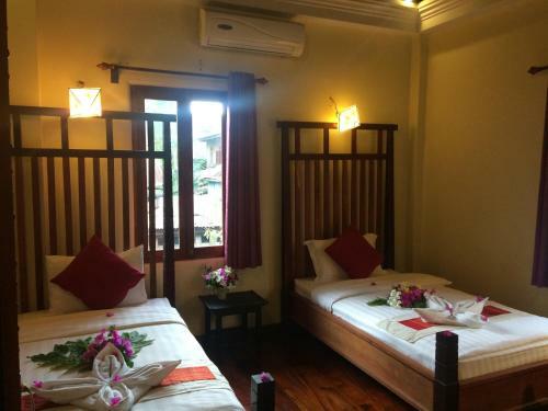 Hostal Chaluenxay Villa