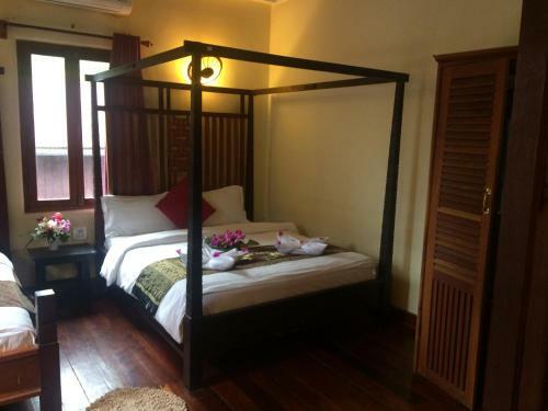 Hostal Chaluenxay Villa