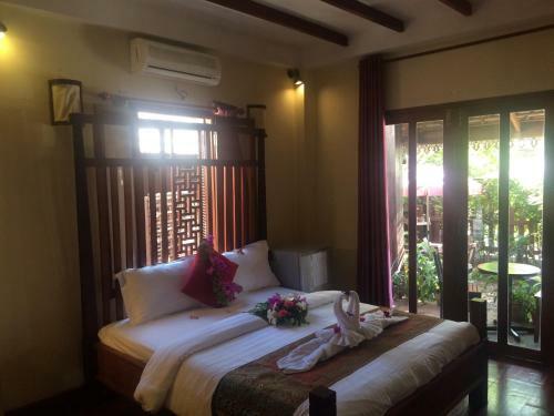 Hostal Chaluenxay Villa