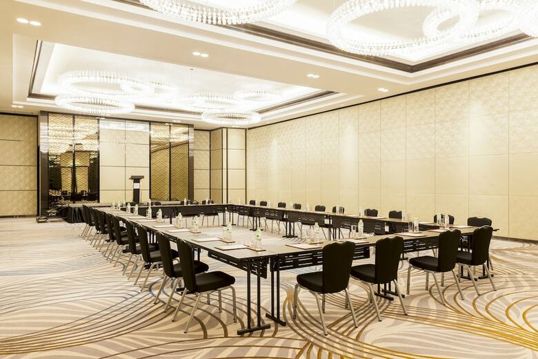 Hotel Crowne Plaza Vientiane