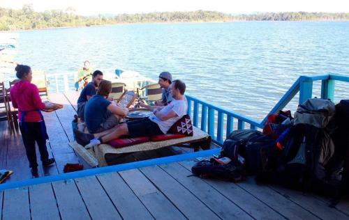 Hostal Phosy Thalang Guesthouse