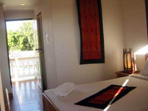 Hostal The Hillside Residence