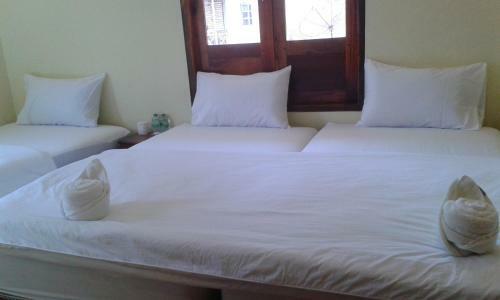 Hostal Thip Phavan Guesthouse