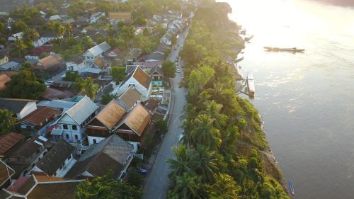 Hotel Mekong Charm Riverside